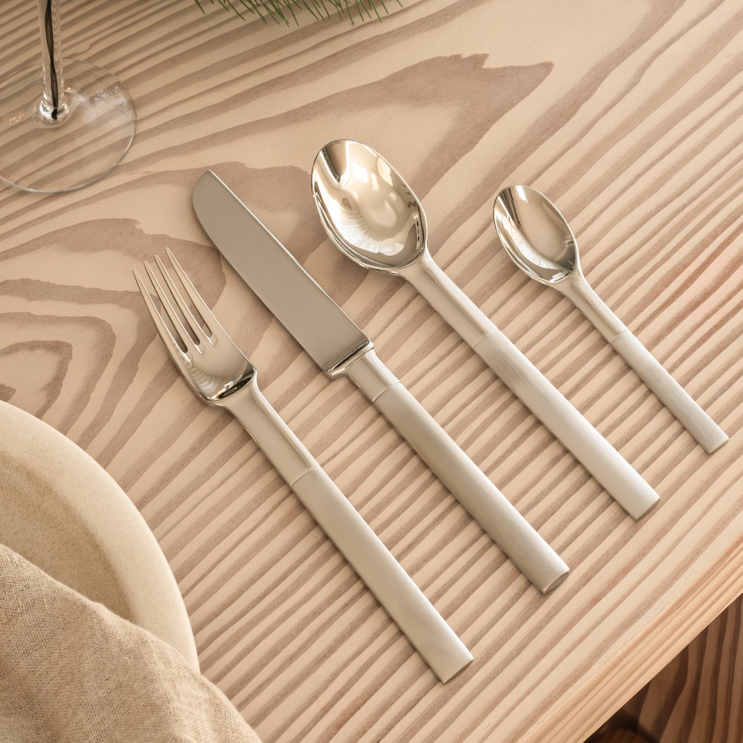 Nobel 20-Piece Cutlery Set