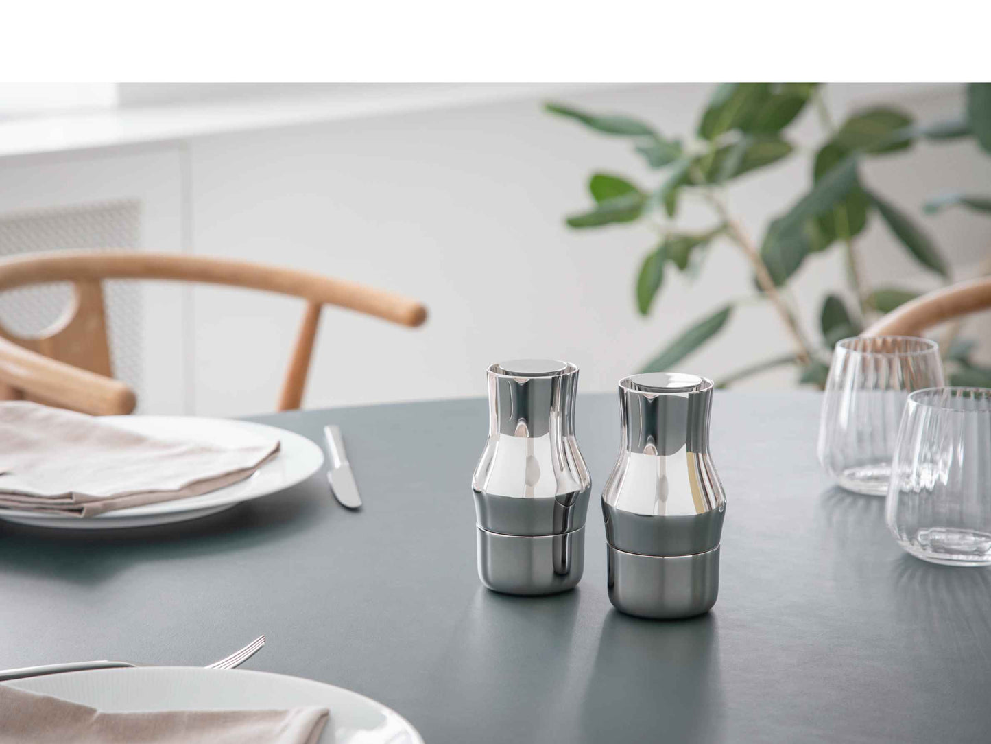 Dorotea Grinder Polished