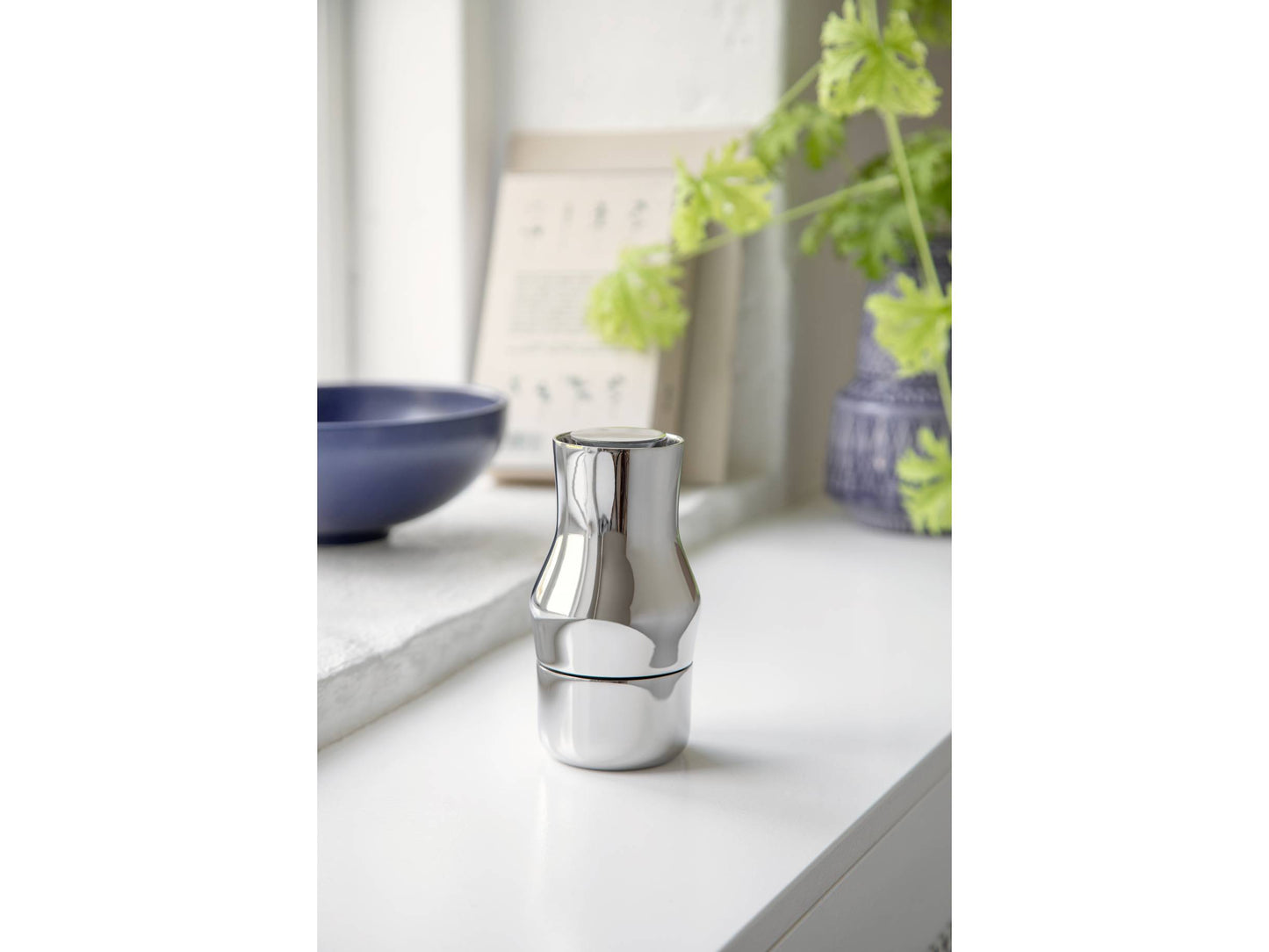 Dorotea Grinder Polished