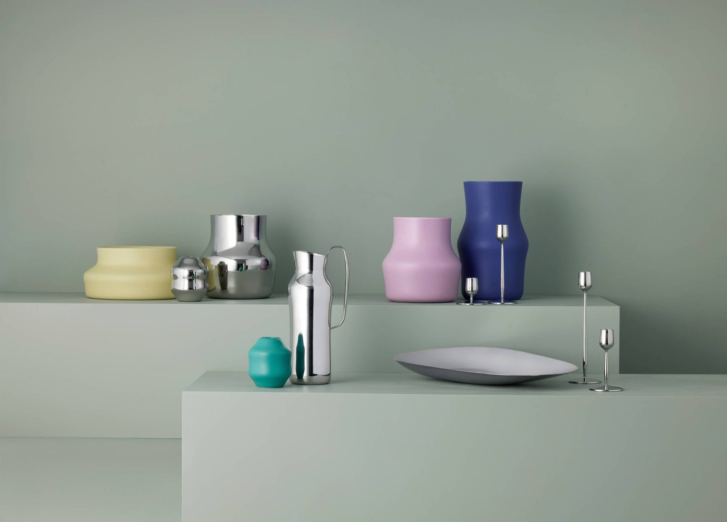 Dorotea Polished Steel Vase L