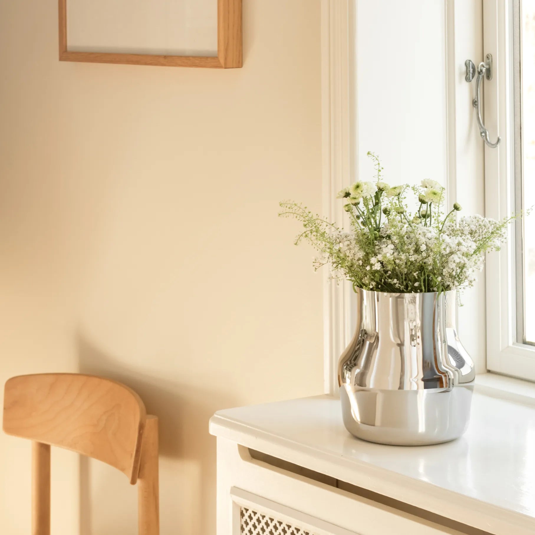 Dorotea Polished Steel Vase L