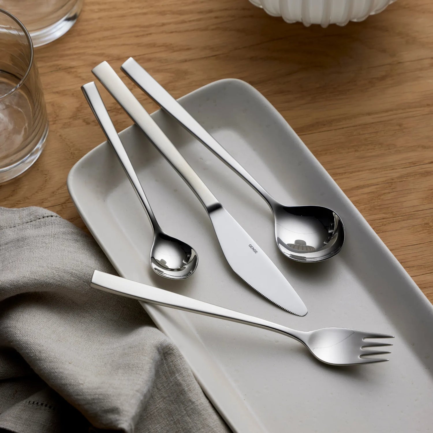 Gense Fuga Collection overview on a wooden table